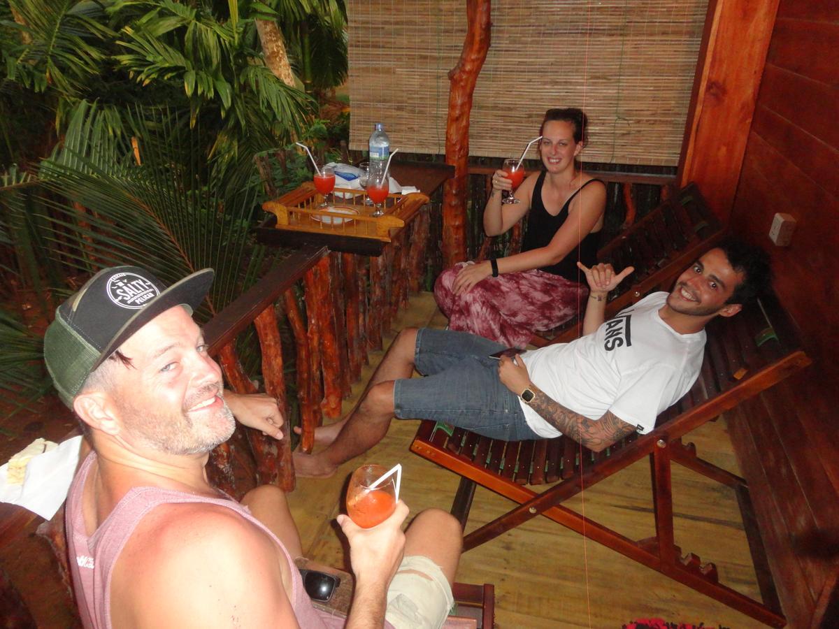 The Green Station Hotel Dikwella Bagian luar foto