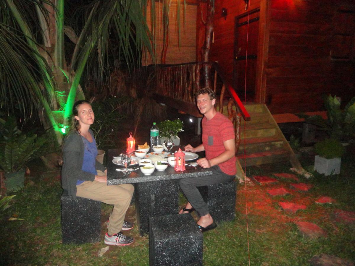 The Green Station Hotel Dikwella Bagian luar foto