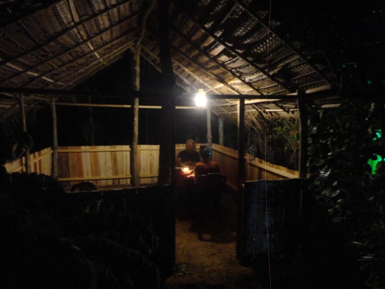 The Green Station Hotel Dikwella Bagian luar foto